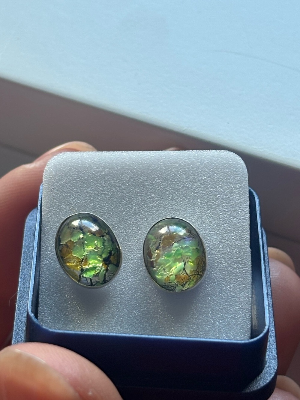Green and yellow iridescent oval ammolite stud earrings 925 silver